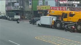 吊臂車,外送員,熊貓,事故,苗栗,台6線,追撞,車禍（圖／翻攝畫面）