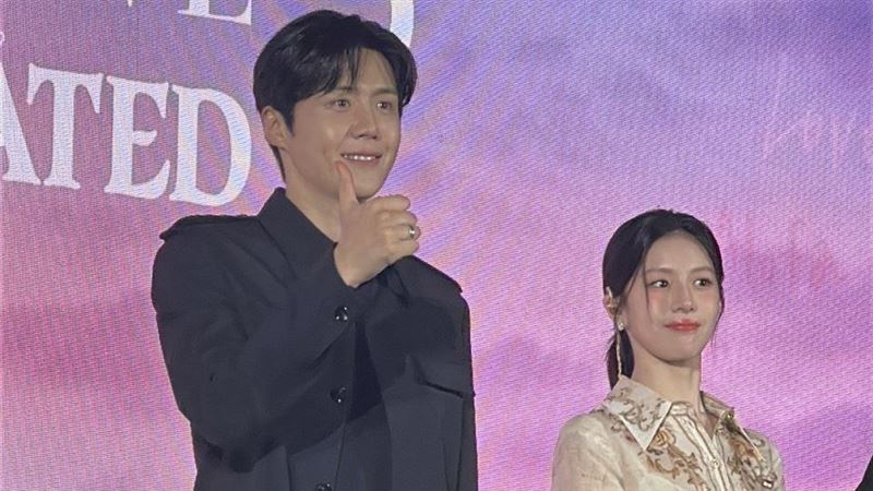 金宣虎暖心救場高允貞　一說原因全笑了