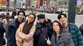 金曲樂團麋先生勢不可擋！《都是浪漫害的》專輯首首MV勇破百萬點閱，新年趁勝追擊再推全新正能量〈無所謂明天還有多壞〉MV。（圖／相信音樂提供）