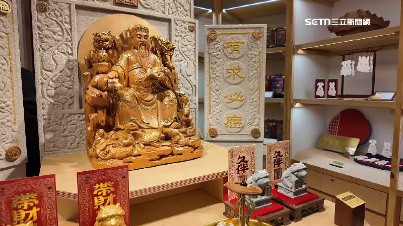 保生大帝成了寵物們的守護神