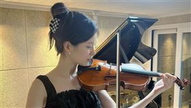 徐玄僅練了5個月小提琴便登上音樂廳，遭網友砲轟「耍藝人特權」。（圖／翻攝自IG @seojuhyun_s）
