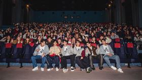 台灣影集《男公館》演員群張立昂、陳奕、吳思賢、周予天、羅宏正、石知田與粉絲見面。（圖／達騰娛樂提供）