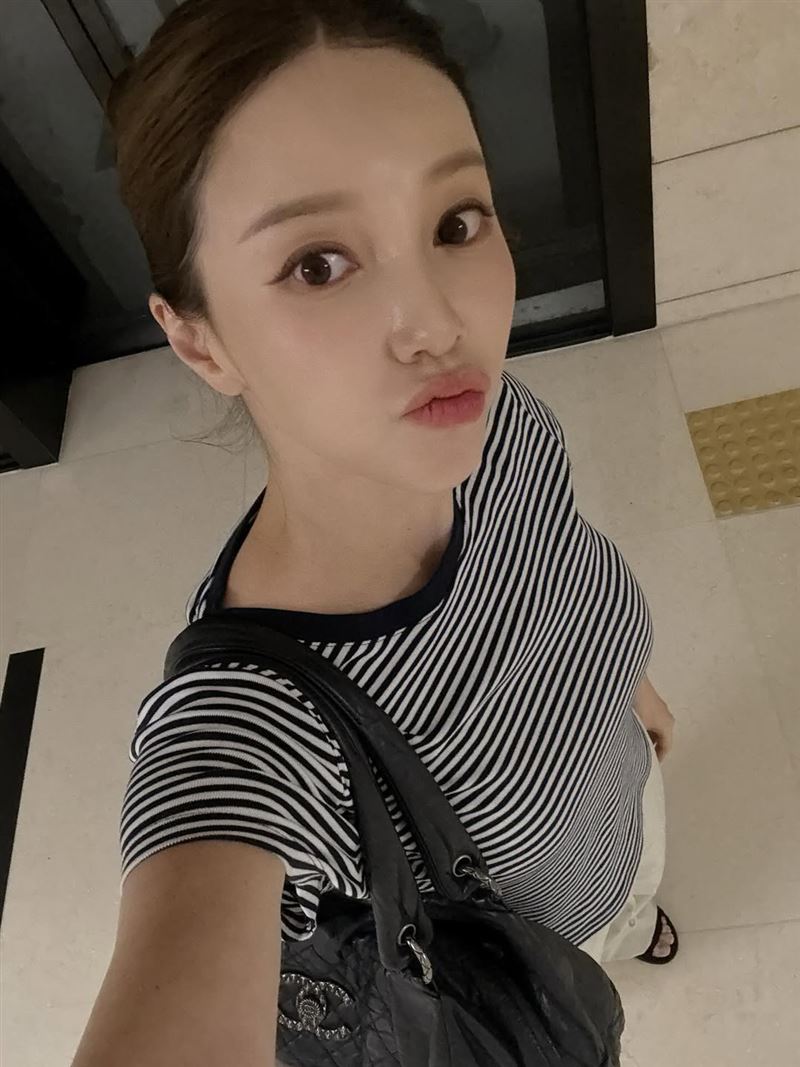 前女子團體Sugar成員Ayumi（伊藤由美）。（圖／翻攝自IG @iqaymiq）