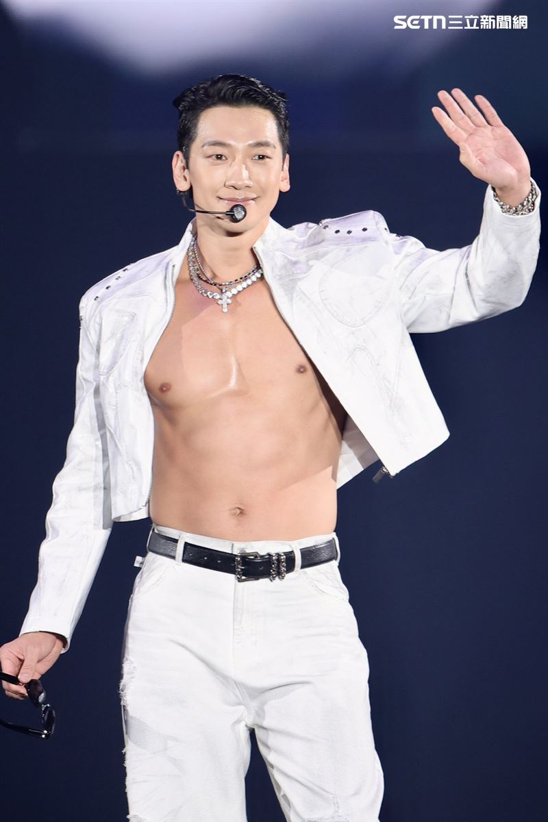 韓流天王RAIN登上台北小巨蛋，魅力依舊不減。（圖／記者鄭孟晃攝影）