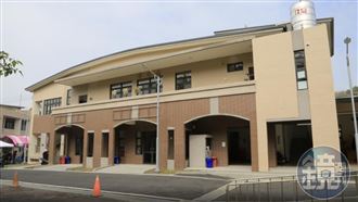 「黃帝館長」性騷！開黃腔、辦公室當後宮