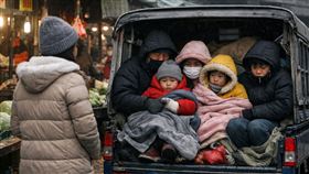 寒流，暖文。(示意圖／AI生成)