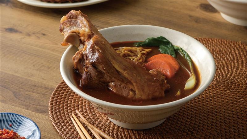 「大骨麵DaGoodMan-好男人系列」是高雄人氣店家。（圖／翻攝自大骨麵DaGoodMan-好男人系列臉書）