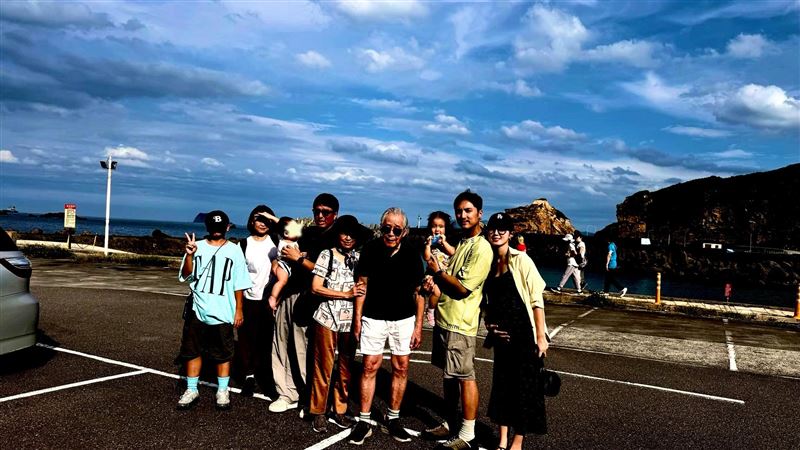 洪詩發聲揭婚前照顧失智公公真相。（圖／翻攝自洪詩臉書）