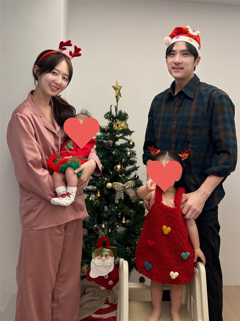 洪詩與李運慶育有2個女兒。（圖／翻攝自洪詩IG）