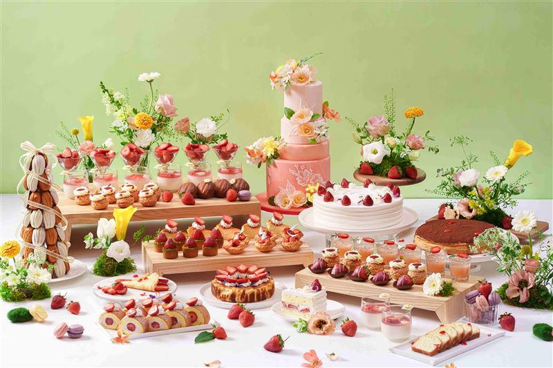 新竹喜來登1月17起每週六、日推「春日繁花 草莓派對」提供超過25道草莓甜點與鹹食吃到飽。（圖／飯店旅宿業者提供）
