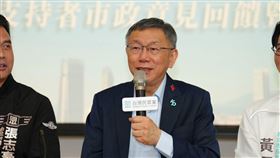 柯文哲在2026松信夥伴見面會上分享土城看守所的日子。（圖／民眾黨提供） 