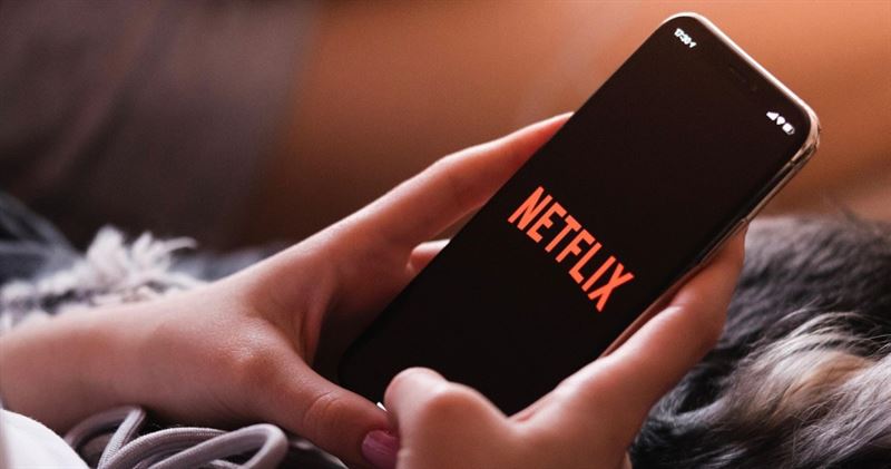 美國總統川普花200萬美元買入Netflix、華納兄弟探索的公司債。（圖／pixabay）
