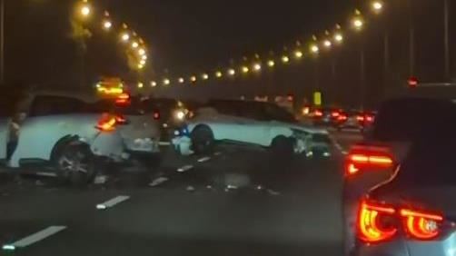 新／國道一號9車追撞　3人送醫回堵４公里