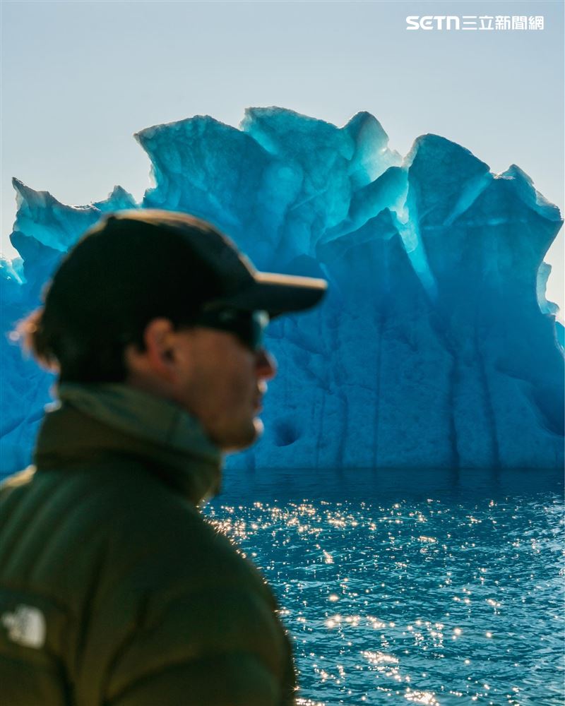 Casper Møller在接受採訪時表示，受到氣候變遷衝擊，格陵蘭的冰川已經嚴重融化變小。（圖／Casper Møller提供）