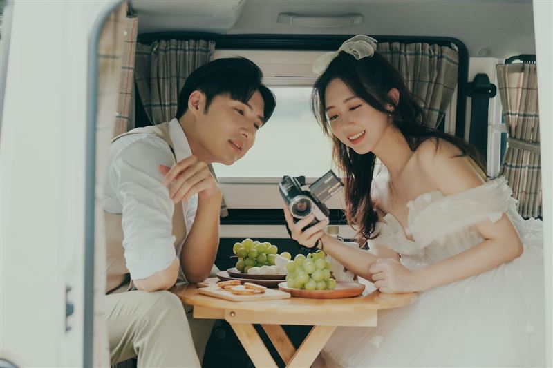 李運慶哥哥一篇貼文，讓洪詩和李運慶陷入風波。（圖／翻攝自洪詩臉書）