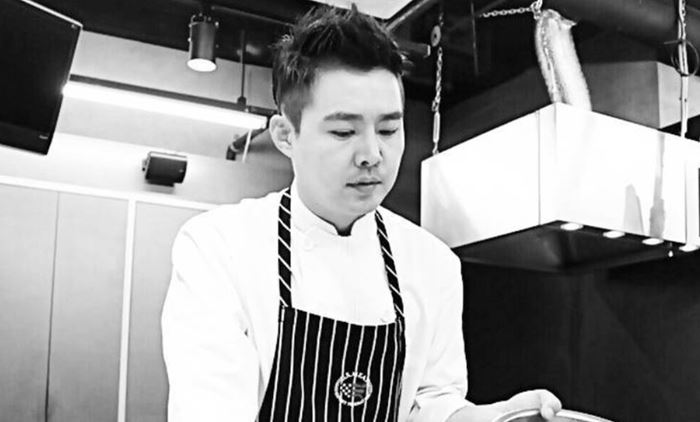 南韓演員兼廚師鄭信友傳出離世消息。（圖／翻攝自韓網）