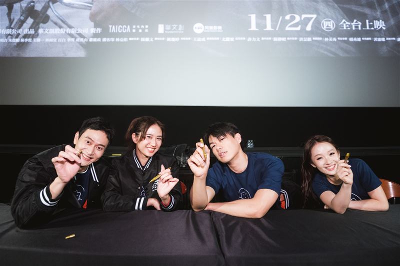 《大濛》三場大型回饋活動幾乎秒殺、場場爆滿。（左起 演員劉冠廷、9m88、柯煒林、方郁婷）（圖／華文創提供）