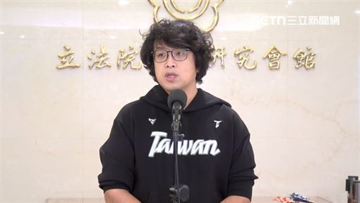 昌帶機密辯遭抹黑　沈伯洋：我還幫他講話