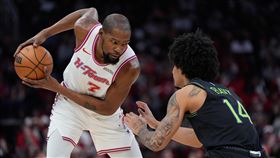 杜蘭特（Kevin Durant）成為史上得分第6多的球員。（圖／美聯社／達志影像）