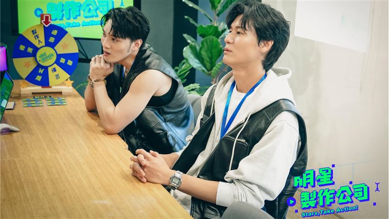 風田與黃偉晉（左）兩人合體，首次轉戰綜藝幕後。（圖／TVBS提供）