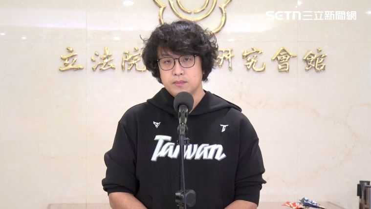 沈伯洋談黃國昌「5分鐘問問題」爭議。（圖／翻攝畫面）