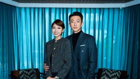 懷秋、陳孟琪在電影中有浪漫吻戲。（圖／曼尼娛樂提供） 