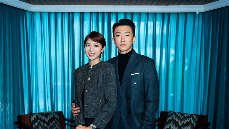 懷秋化身霸道總裁　激吻張鈞甯旗下美女