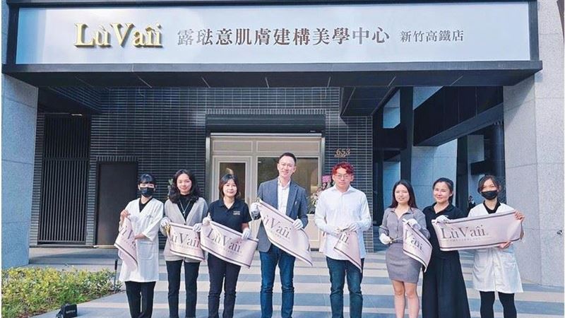 竹科工程師跨界露琺意　新竹高鐵店啟動