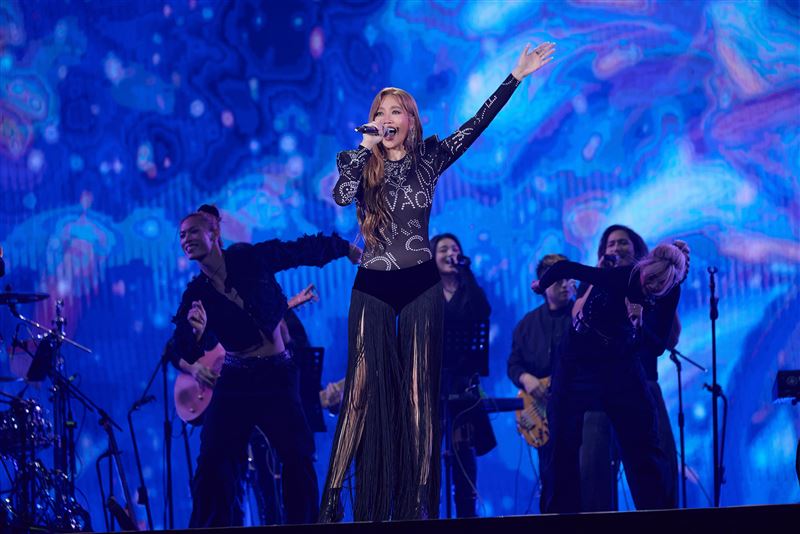 A-Lin將「娜魯one」旋風搬進大巨蛋。（圖／喬山健康科技提供）