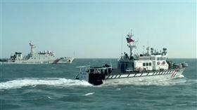 中國海警船侵擾金門海域，海巡強勢驅離。（圖／海巡署）
