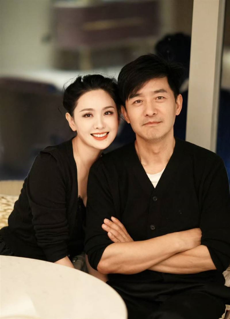 郭曉東跟程莉莎婚後育有一兒。（圖／翻攝自微博）