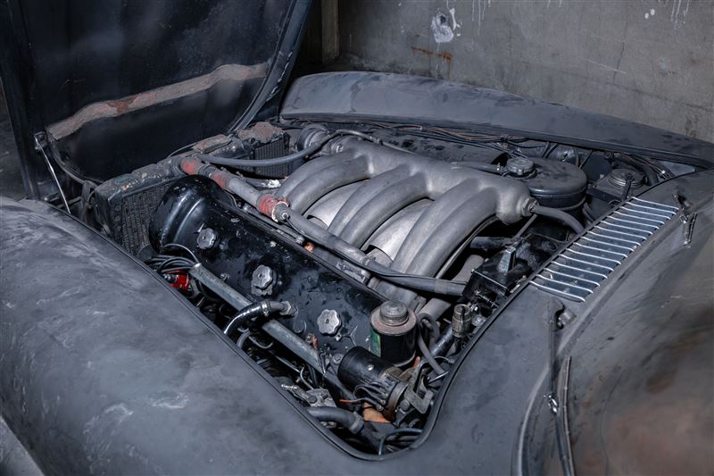 裝上NSL套件後，輸出從215匹提升至240匹。（圖／翻攝Artcurial網站）