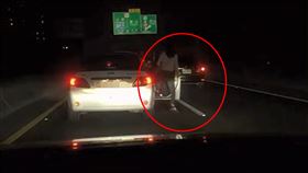 88快速道路,下車,女子,行走