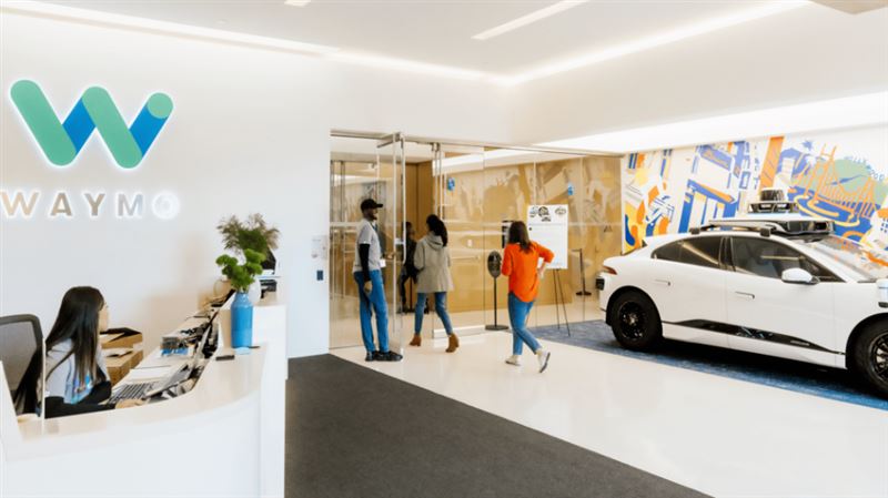 Google母公司旗下自動駕駛大廠Waymo低調在台徵才，開出最高460萬元年薪，消息曝光後引發科技圈熱議。（圖／翻攝自Waymo網站）