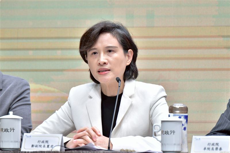 行政院副院長鄭麗君今（20）日出席台美關稅談判說明記者會。（圖／行政院提供）