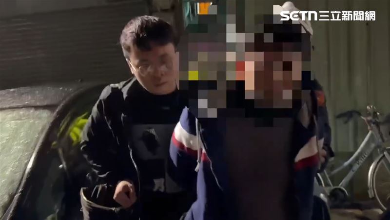 36歲啃老男廖聰賢，因向父母討要零用錢遭拒，持刀砍殺父母遭逮捕。（圖／翻攝畫面）