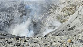 日本熊本縣阿蘇火山。（圖／讀者提供）