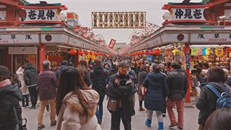 赴日遊客4270萬創紀錄　僅中客下降45%