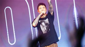 蕭秉治「活著 Alive」演唱會上海、南京。（圖／相信音樂提供）