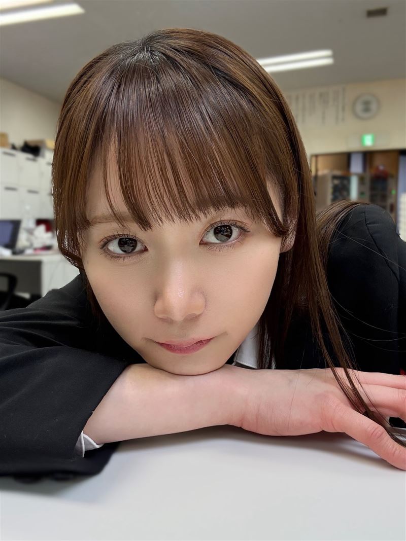 與田日影Youtube頻道三週累積27萬收看，X也有6萬個追蹤了，打鐵趁熱出道拍AV。（圖／翻攝自與田日影Ｘ）