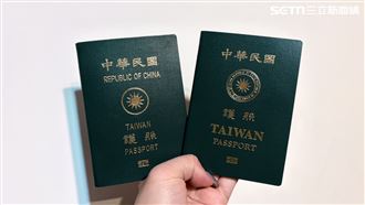 中國人酸台灣護照偷縮小ROC　台人1句反殺