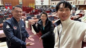 台北市第二預備金部分20日表決，民眾黨台北市議員林珍羽、張志豪、陳宥承棄權。（圖／翻攝自張志豪臉書）