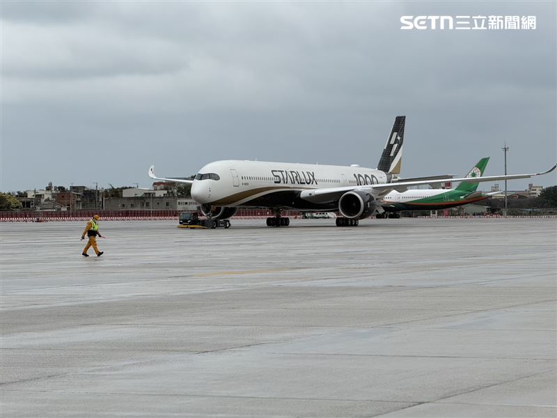 架A350-1000首航班確定為2月10日JX802台北－東京航線。（圖／記者李育道攝影）