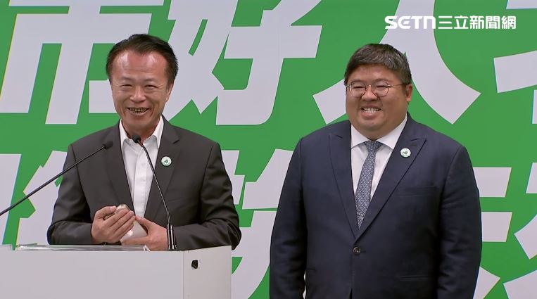 翁章梁誇讚蔡易餘。（圖／翻攝畫面）