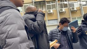 ▲涉嫌與「滿堂紅」合作替詐團洗錢的金華苑公司負責人詹軒文。（圖／記者楊佩琪攝）