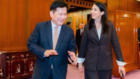 總統賴清德與外交部長林佳龍接見捷克前眾議院議長艾達莫娃女士。（圖／翻攝自林佳龍臉書）
