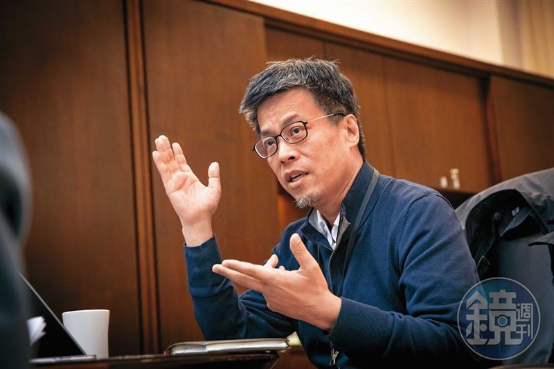 國安會諮詢委員黃重諺證實，不少台灣資通電軍人員受中國跨國騷擾向政府求助。政府已建立保護機制，現正研擬反制手段。（王漢順攝）