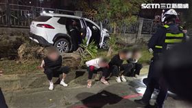 左營區,眷村,高雄,警方,糾紛,警匪,瓦斯槍,K他命,現金,債務,開山刀,高雄市,左營,討債（圖／翻攝畫面）