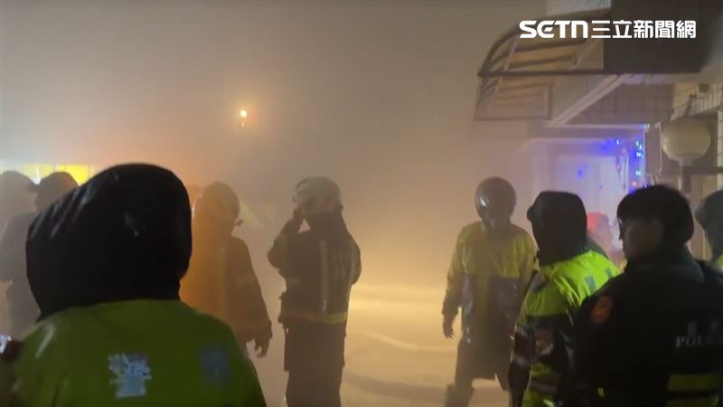 41歲仁愛分隊小隊長詹能傑為了救人不幸罹難。（圖／翻攝畫面）