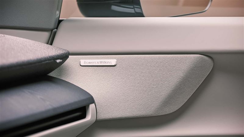 配備28支Bowers &amp; Wilkins喇叭。（圖／翻攝VOLVO網站）